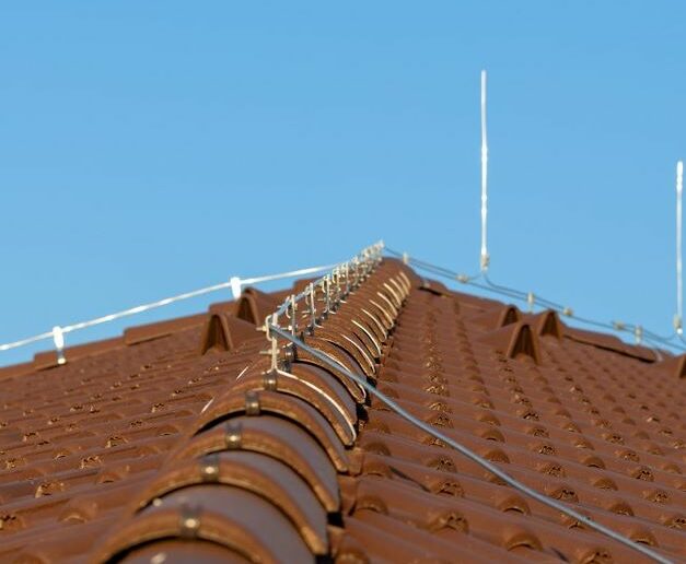 External and internal lightning protection